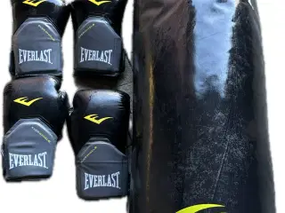 Everlast boksesandsæk og 2 sæt boksehandsker