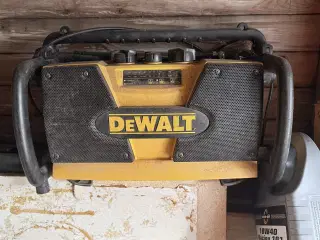 Dewalt radio og lader 