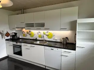Lille nyere køkken