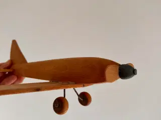 Vintage træfly – håndlavet og charmerende retro le