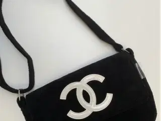 Chanel VIP precision taske 