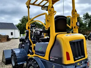Eurotrac W11 / fabriksny / med skovl og gafler