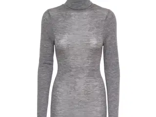 Helt ny rullekravebluse i 100% merinould 😍