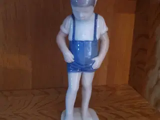 Dreng med krabbe fra Bing & Grøndahl