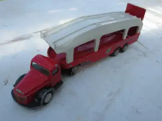 1 stk Volvo Autotransporter Tekno Denmark 