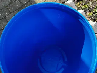 Opbevaringstønde med låg 60 L