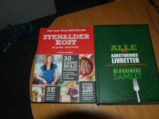 Stenalder kost samt Årstidernes livretter sælges