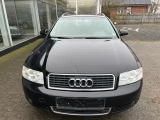 Audi A4 1,8 T 163 S-line Avant