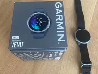 Venu Garmin smart watch