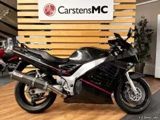 Suzuki RF 900 R