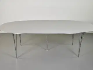 Fritz hansen konferencebord i grå med oval plade, 240 cm.