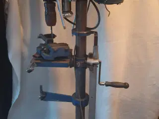 Søjle boremaskine, saks og div, værktøj