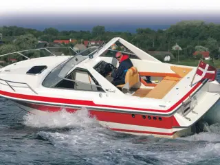 Motorbåd Coronet 240DC
