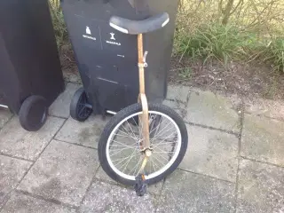 Et hjulet cykel