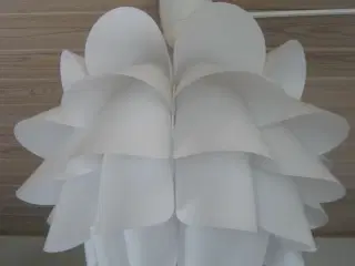 IKEA loftlampe sælges