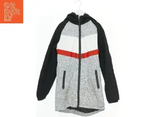 Vinterjakke med mønsterdetaljer fra Jack & Jones (str. 158)