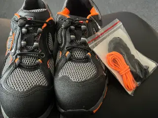 Brynje sikkerhedssko str. 40 ( Nye )