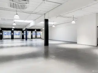 1501-40: Roholmsvej 10M, 1. th., 2620 Albertslund &#8211; 788 m²