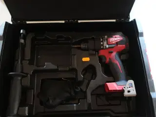 Akku bore/skruemaskine MILWAUKEE M18 CBLPD