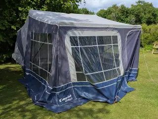 Camp-Let Apollo 2002