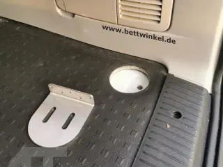 Byg selv en dobbeltseng til VW T5-T6.1 Camper