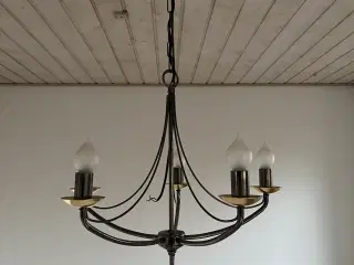 Lysekrone med fem arme