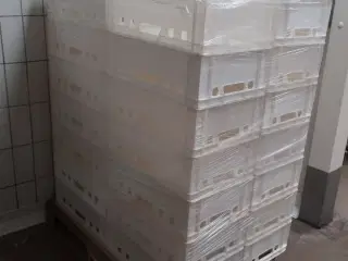 28 stk. plastkasser