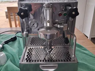 Izzo Vivi espressomaskine