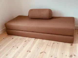 Daybed / sofa / chaiselong / gæsteseng