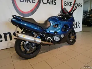 Suzuki GSX 600 F