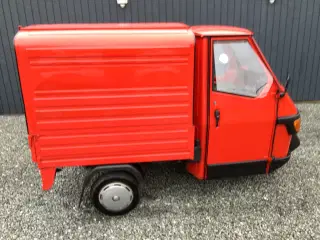 Piaggio Ape. 25km
