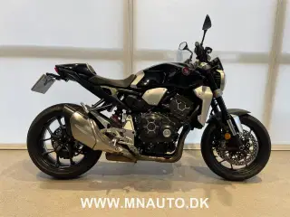 Honda CB 1000 R+