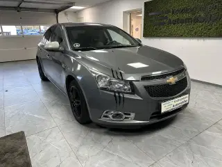 Chevrolet Cruze 2,0 VCDi LT C/C 150HK