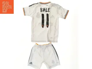 Real Madrid Gareth Bale Børne Fodbold Sæt fra Adidas (str. 98)