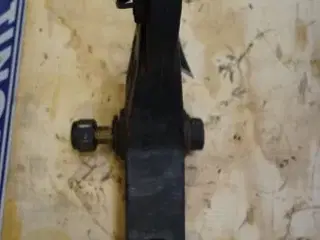 New Holland 4860 Arm 84012859