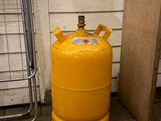 11 kg gasflaske – næsten tom