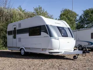 2023 - Hobby Excellent 460 SL   Enkeltsengsvogn med fortelt og annex mm.
