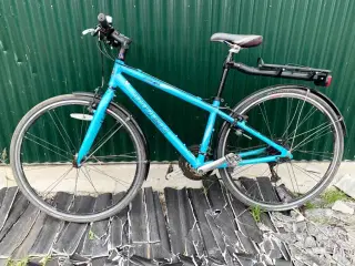 TREK 7.5 FX WSD cykel