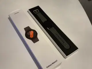 Samsung Galaxy Watch7 LTE