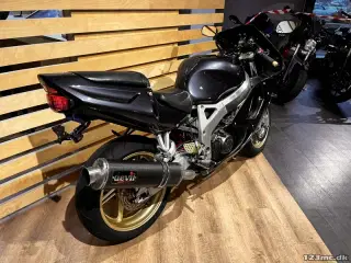 Honda CBR 900 RR