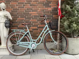 Købt til 3799 kr 🤑 lækker model