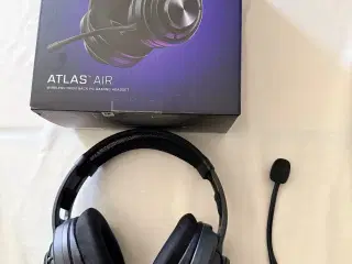 Turtle Beach Cloud Atlas headset