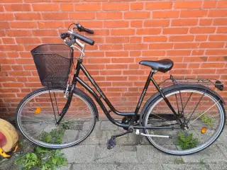 Dame cykel til salg med 3 gir  
