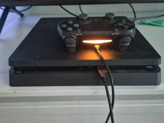 PS 4 til salg
