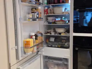 Bosch integrerbart køle/fryseskab