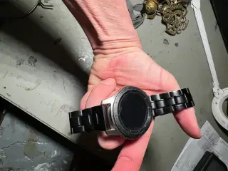 Galexy Samsung smartwatch