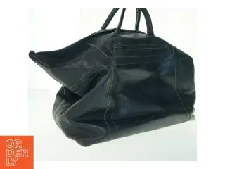 Sort lædertaske (str. 56x40x36 cm)