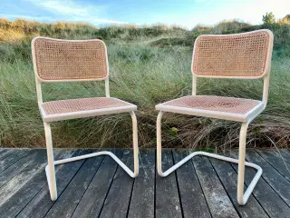 Frisvingerstole med fransk flet