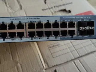 HP 2920 24G Switch