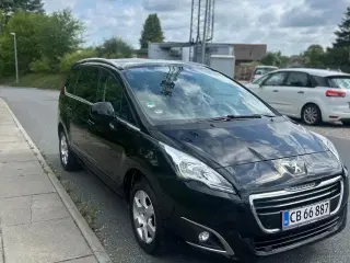 Peugeot 5008 1,6 BlueHDi 120 Style 7prs